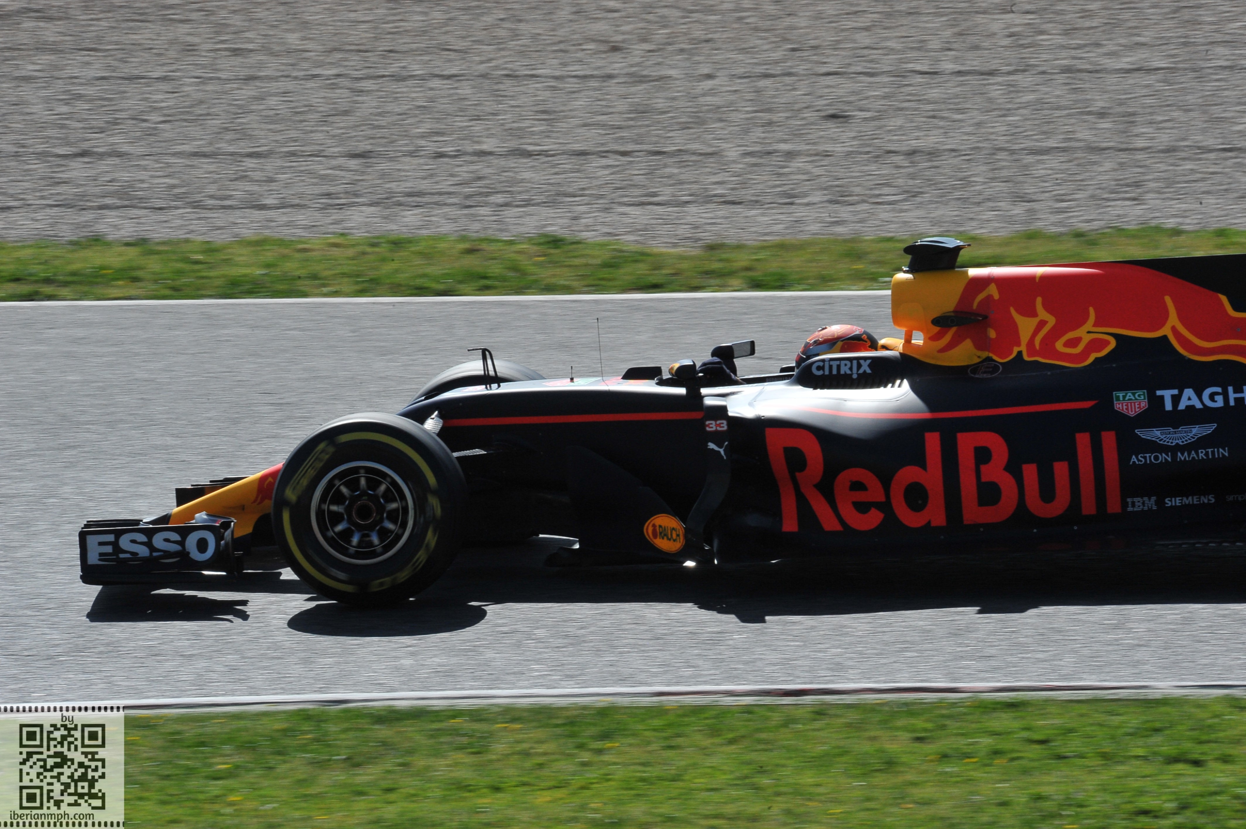 Seeing red - first lap "outsider" Max