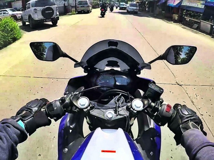 Vlogga on the button